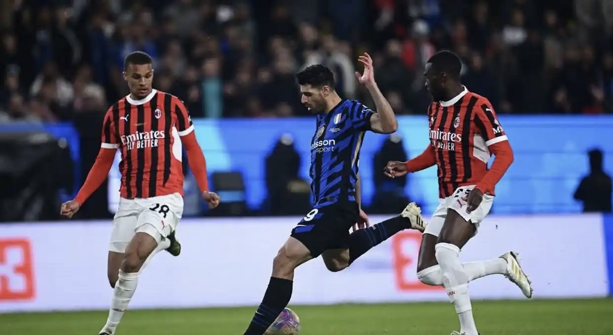 爱游戏体育下载-AC米兰训练开放日，加时末段战术微调引欢呼，德甲在即，更衣室氛围转暖的简单介绍