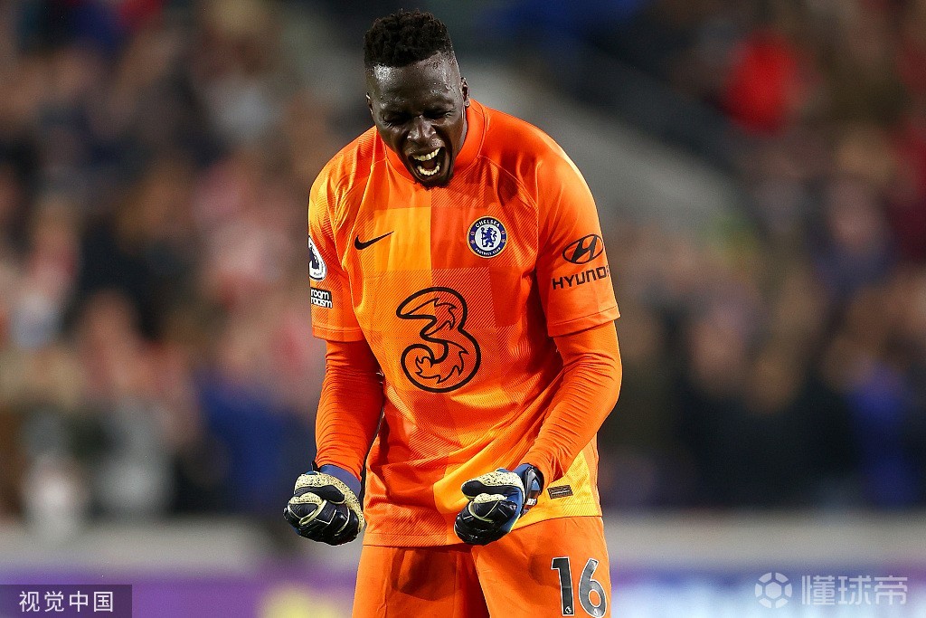 转会期孟菲斯灰熊备战足总杯;复出首秀细节曝光;质疑声仍在;医务组通报恢复(孟菲斯灰熊队) 转会期孟菲斯灰熊备战足总杯;复出首秀细节曝光;质疑声仍在;医务组通报恢复(孟菲斯灰熊队)